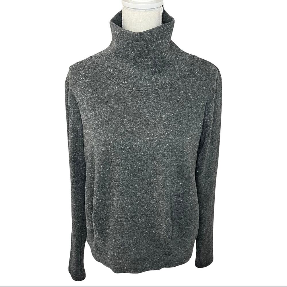 Alo Yoga Clarity Funnel Neck Pullover Gray Turtleneck Sweatshirt activewear